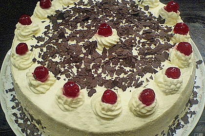 Schwarzwälder Kirschtorte 242