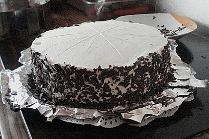 Schwarzwälder Kirschtorte 389