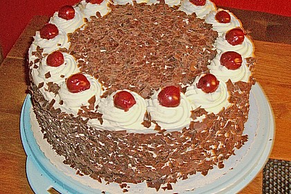 Schwarzwälder Kirschtorte 259