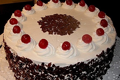 Schwarzwälder Kirschtorte 2