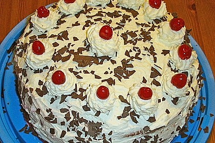 Schwarzwälder Kirschtorte 327