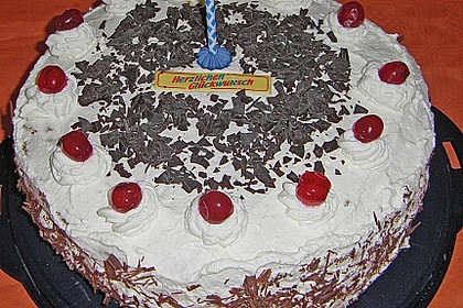 Schwarzwälder Kirschtorte 298