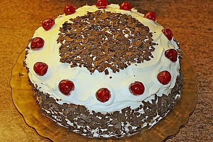 Schwarzwälder Kirschtorte 128