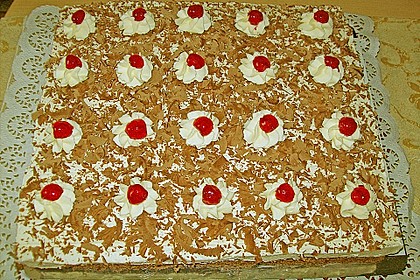 Schwarzwälder Kirschtorte 209