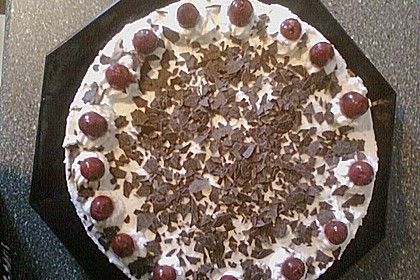 Schwarzwälder Kirschtorte 409