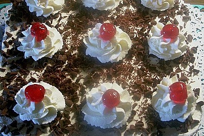 Schwarzwälder Kirschtorte 166