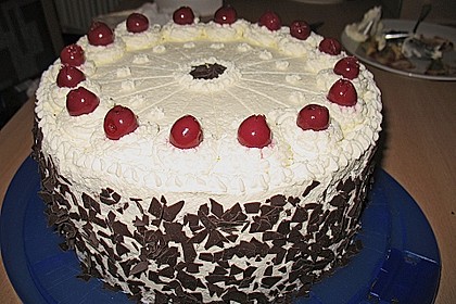Schwarzwälder Kirschtorte 134