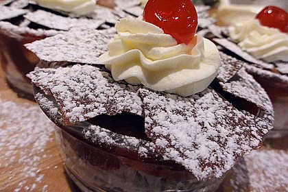 Schwarzwälder Kirschtorte 38