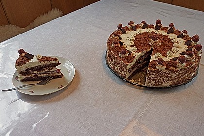 Schwarzwälder Kirschtorte 270