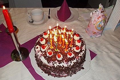 Schwarzwälder Kirschtorte 323