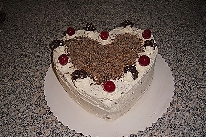 Schwarzwälder Kirschtorte 256