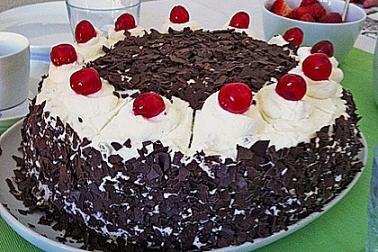Schwarzwälder Kirschtorte 297