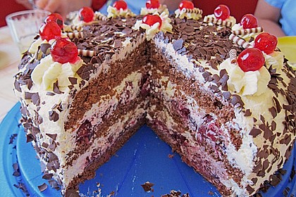 Schwarzwälder Kirschtorte 182