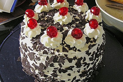 Schwarzwälder Kirschtorte 57