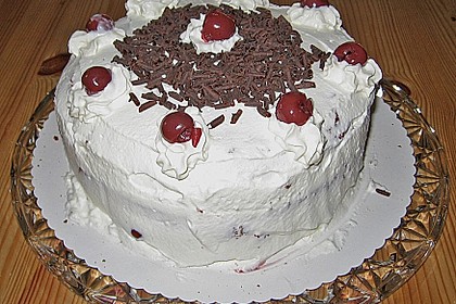Schwarzwälder Kirschtorte 410