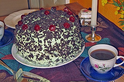 Schwarzwälder Kirschtorte 408