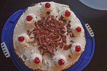 Schwarzwälder Kirschtorte 367