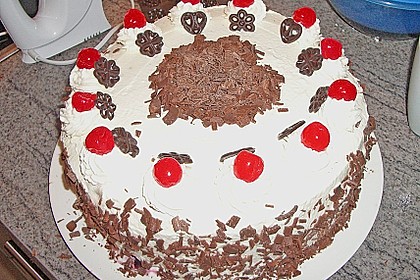 Schwarzwälder Kirschtorte 277