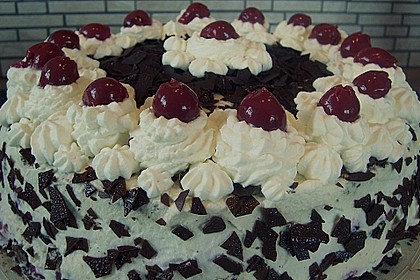 Schwarzwälder Kirschtorte 94