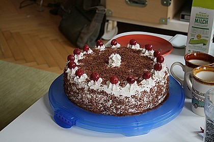 Schwarzwälder Kirschtorte 169