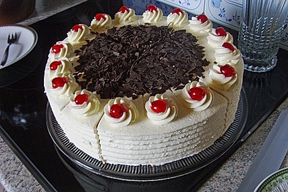 Schwarzwälder Kirschtorte 19
