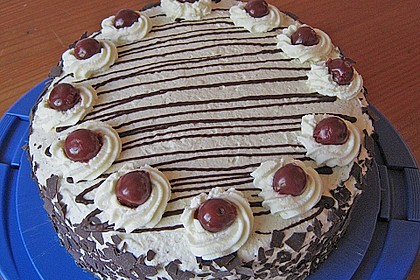 Schwarzwälder Kirschtorte 87