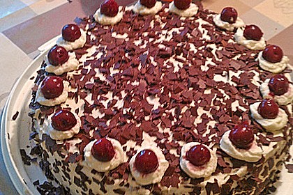 Schwarzwälder Kirschtorte 441