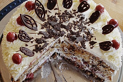 Schwarzwälder Kirschtorte 239