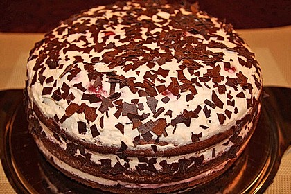 Schwarzwälder Kirschtorte 215