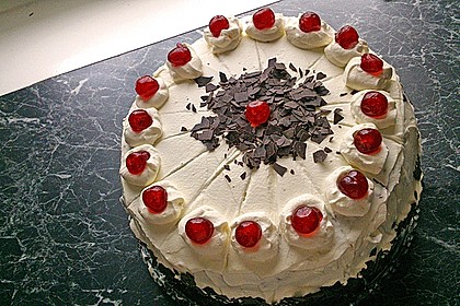 Schwarzwälder Kirschtorte 159