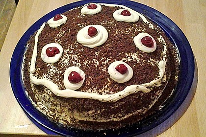 Schwarzwälder Kirschtorte 363