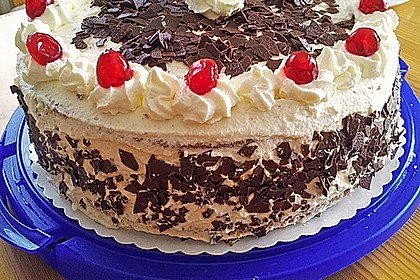 Schwarzwälder Kirschtorte 175