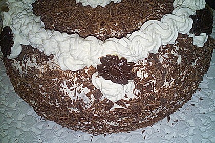 Schwarzwälder Kirschtorte 278