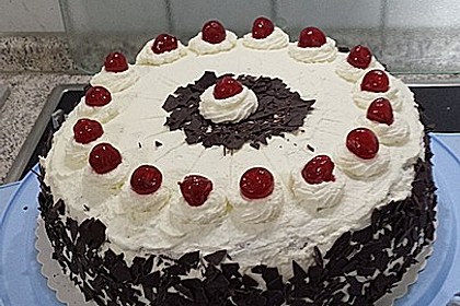 Schwarzwälder Kirschtorte 111