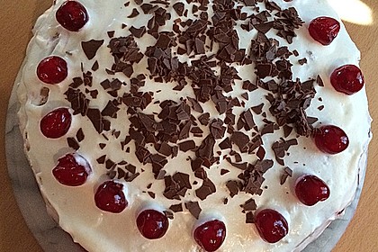 Schwarzwälder Kirschtorte 353