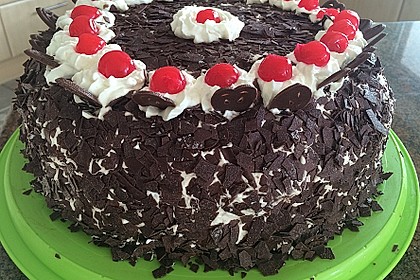 Schwarzwälder Kirschtorte 305