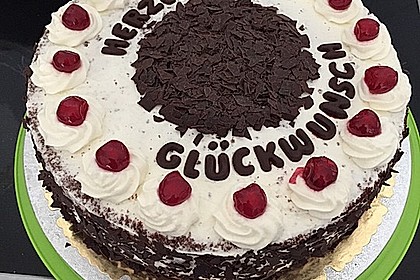 Schwarzwälder Kirschtorte 26