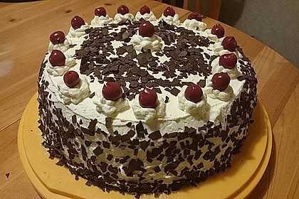 Schwarzwälder Kirschtorte 33