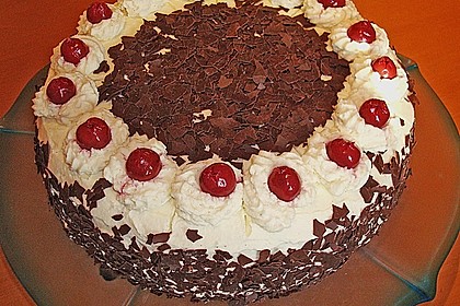 Schwarzwälder Kirschtorte 15