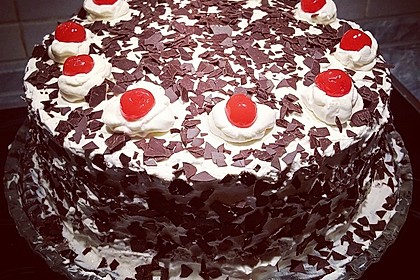 Schwarzwälder Kirschtorte 25
