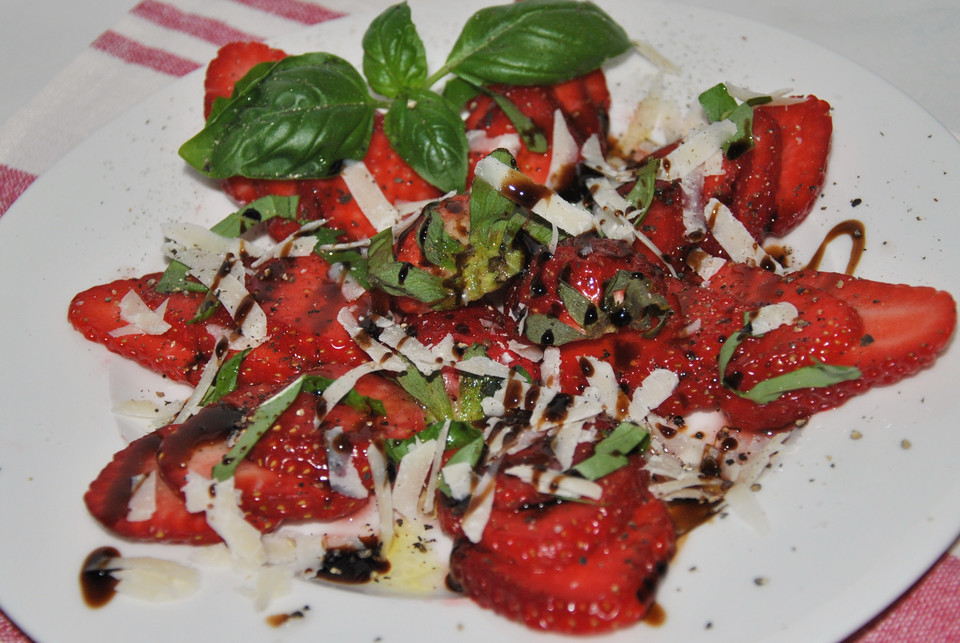 Erdbeer-Carpaccio von iobrecht | Chefkoch