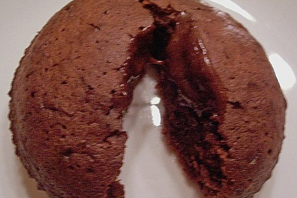 Schokoladenkuchen mit flüssigem Kern à la Italia (Bild)