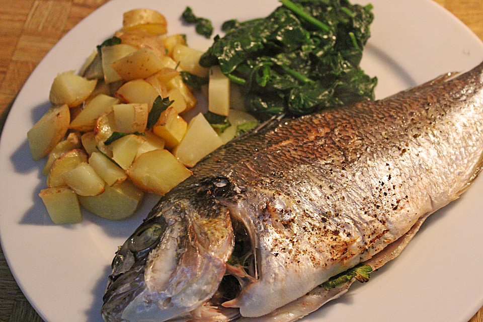 Gegrillte Dorade ganz einfach von Sivi | Chefkoch