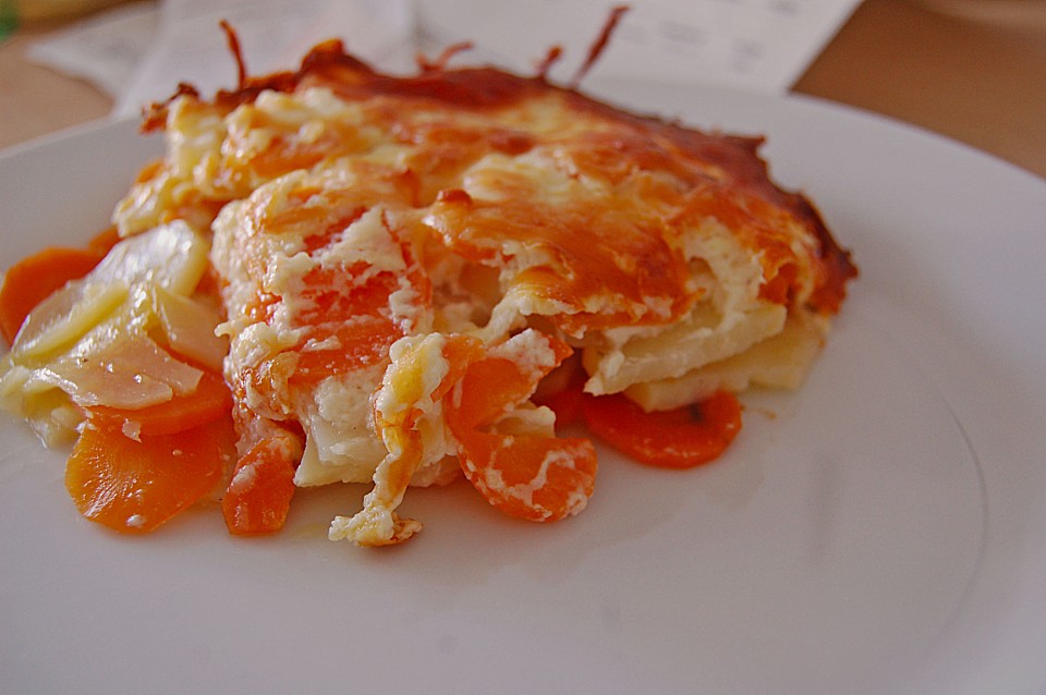 Kartoffel - Möhren - Gratin von frasula | Chefkoch