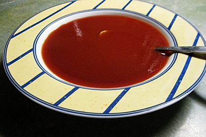 Tomatensuppe (Bild)