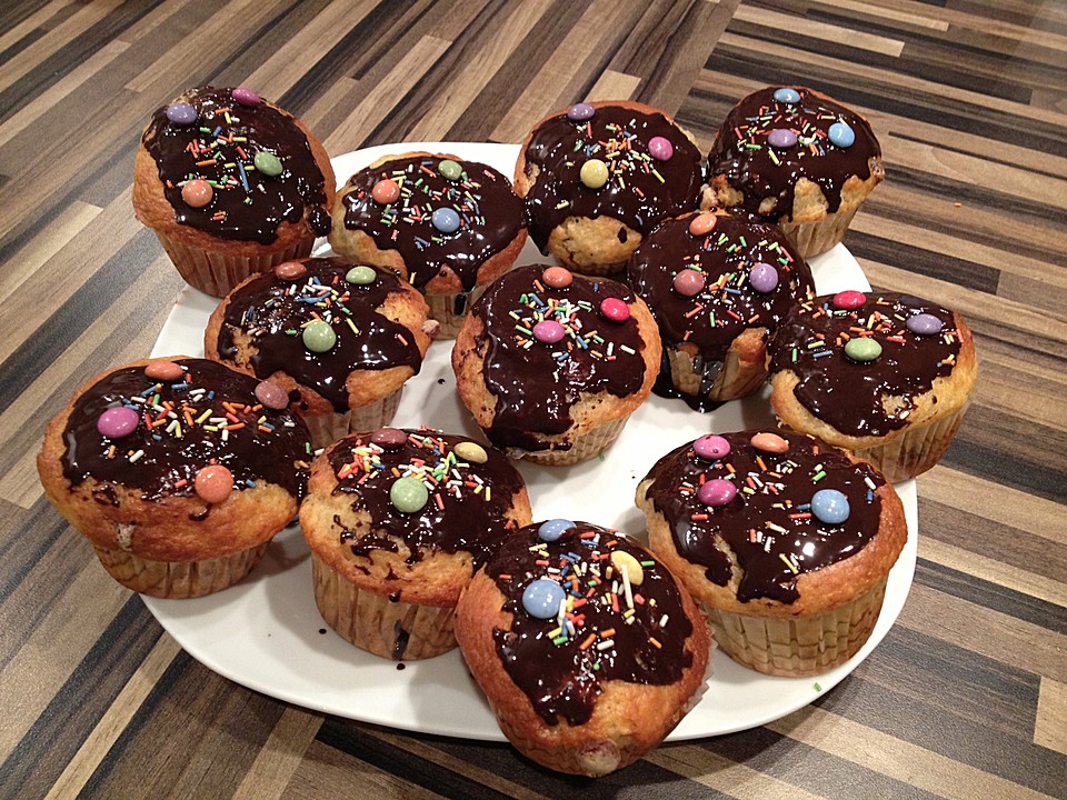 Smarties - Muffins von Apfelfee | Chefkoch