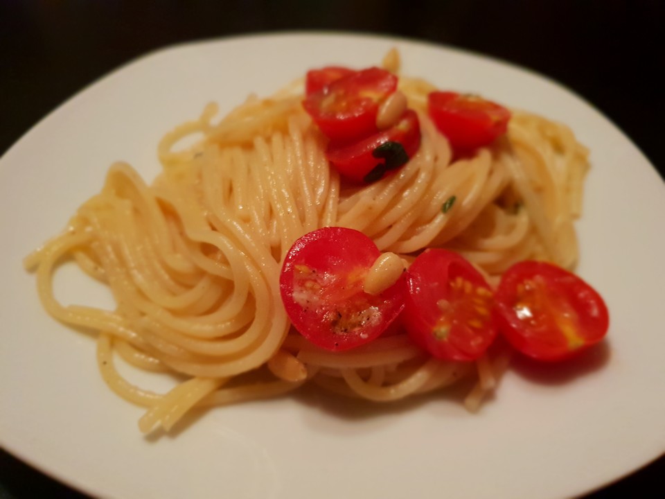 Spaghetti mit Cocktailtomaten - Ein schönes Rezept | Chefkoch.de
