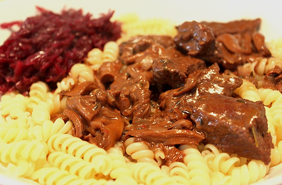 Rindergulasch (Rezept mit Bild) von loth