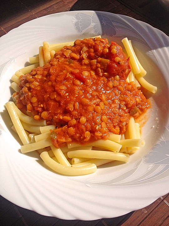 Linsenbolognese Mit Pasta Und Frühlingszwiebeln Von Schlabbermaus ...