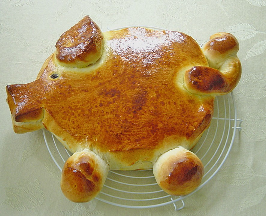 Glücksschwein aus Hefeteig von Koelkast | Chefkoch.de Glücksschwein aus Hefeteig von Koelkast | Chefkoch.de